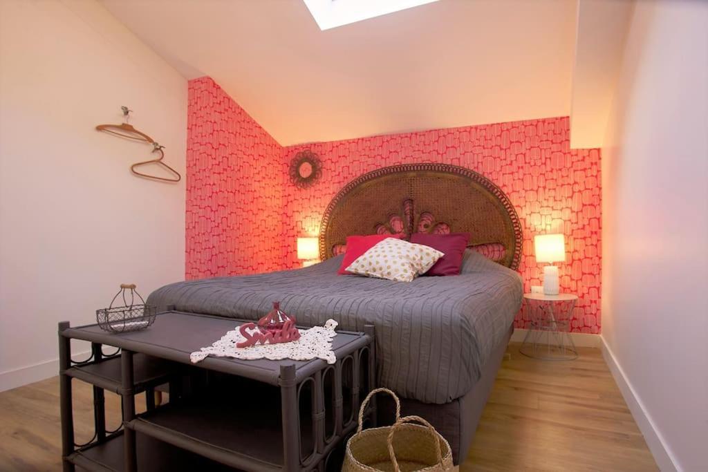 Les Beaux Chateaux Vouvray Bagian luar foto